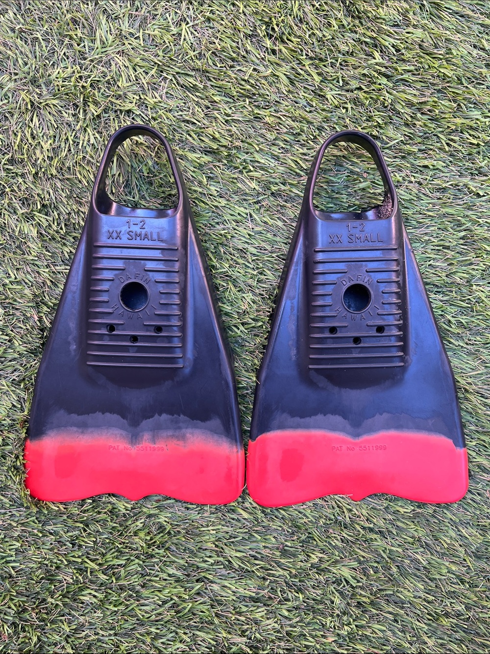 Da Fin Kids Swim Fins - Black with Red Tips - Picture 2 of 3